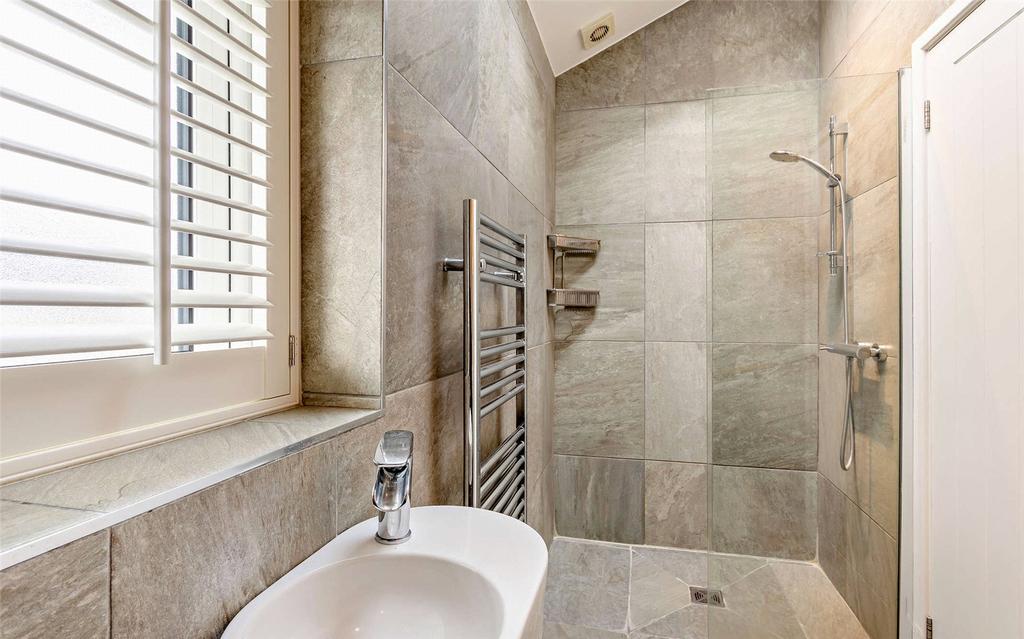 Ensuite Shower