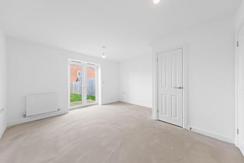 2 bedroom terraced house for sale, Greenhouse Close, Buckingham Fields NN4