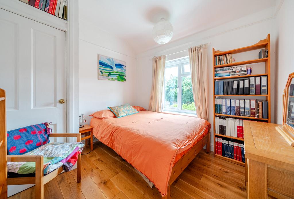 1405812-15-698b65...