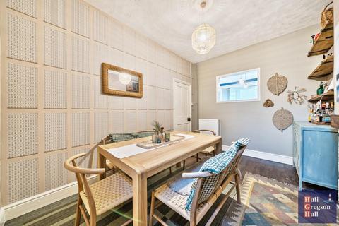 4 bedroom terraced house for sale, High Street, Fortuneswell, Portland