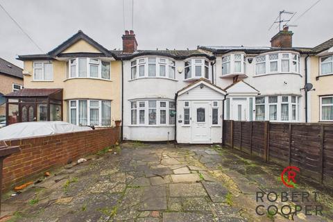 3 bedroom terraced house for sale, Carlyon Avenue, Harrow, HA2