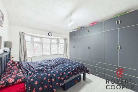3 bedroom terraced house for sale, Carlyon Avenue, Harrow, HA2