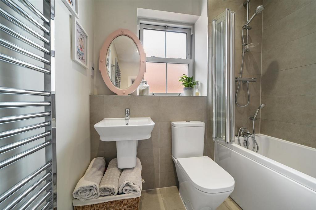 Family bathroom
