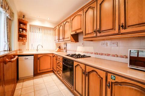 3 bedroom semi-detached house for sale, Fyfield Close, Wantage OX12