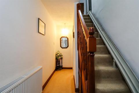 3 bedroom semi-detached house for sale, Fyfield Close, Wantage OX12