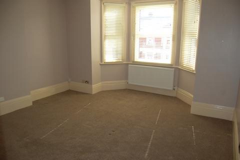1 bedroom apartment for sale, College Road, Eastbourne BN21