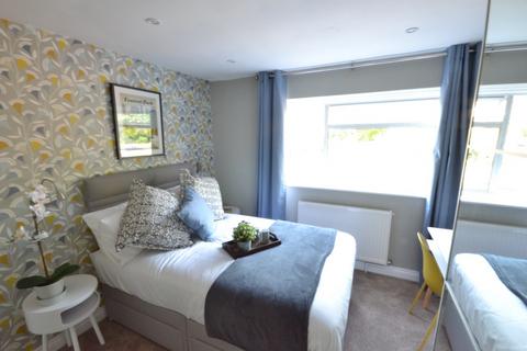 undefined, En Suite Room 6 241B Beechwood Road, Luton, Bedfordshire, LU4 9RA
