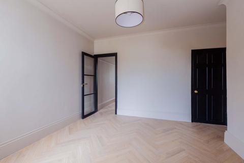 undefined, North Town Road, Maidenhead SL6