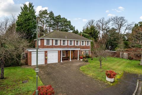 5 bedroom detached house for sale, Dorin Court, Pyrford, GU22