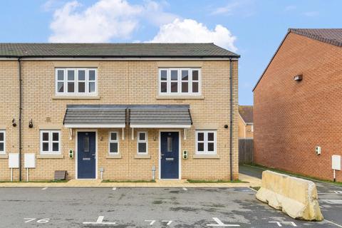 2 bedroom end of terrace house for sale, Greenhouse Close, Buckingham Fields NN4