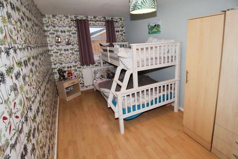 undefined, Royal Gardens, West Yorkshire LS10