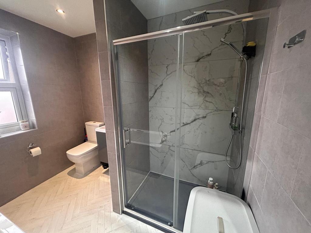Bathroom b
