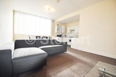 2 bedroom apartment to rent, Camden Road, London, N7