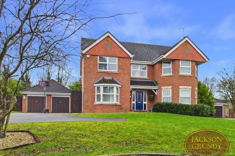 5 bedroom detached house for sale, Perch Close, Daventry, NN11 8YY