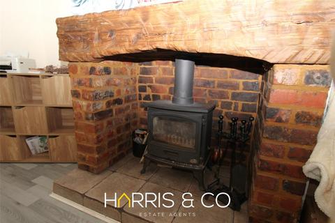 3 bedroom terraced house for sale, Seabank Road, Fleetwood, Lancashire, FY7