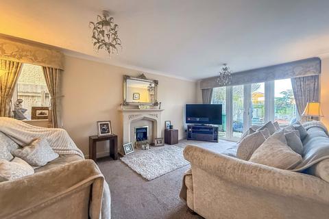 undefined, Carnoustie Close, Southport PR8