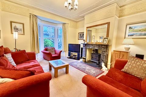 5 bedroom terraced house for sale, Elmfield Terrace, Halifax