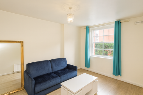 1 bedroom flat to rent, York Road, Battersea, London