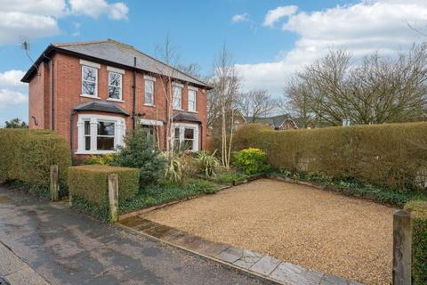 4 bedroom detached house for sale, Hagden Lane, Watford WD18