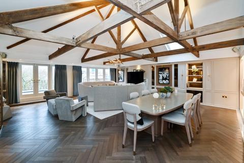3 bedroom flat for sale, By Order Of The Receivers -9 Eaton Square, Belgravia SW1W
