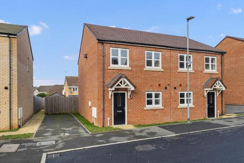 undefined, Greenhouse Close, Buckingham Fields NN4