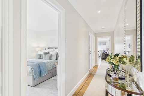 2 bedroom apartment for sale, Padua, Warwick Court, Stratford-Upon-Avon CV37