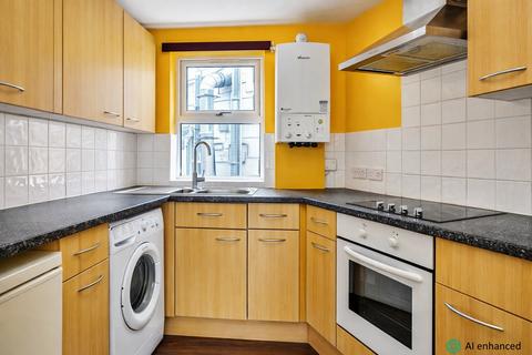 2 bedroom flat to rent, The Triangle, Bournemouth