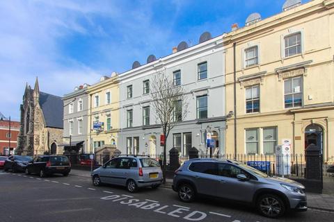 2 bedroom apartment to rent, Charles Street, Cardiff CF10