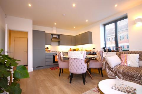 undefined, BAY TREE AVENUE, LEATHERHEAD KT22