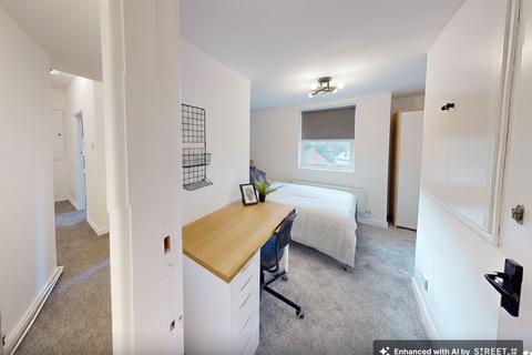 6 bedroom semi-detached house to rent, Church Street, Lenton, NG7