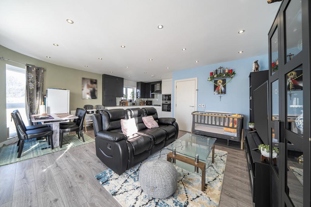 1405988 1 6983654...