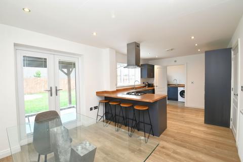 4 bedroom detached house for sale, Thistle Croft, Tyldesley, M29