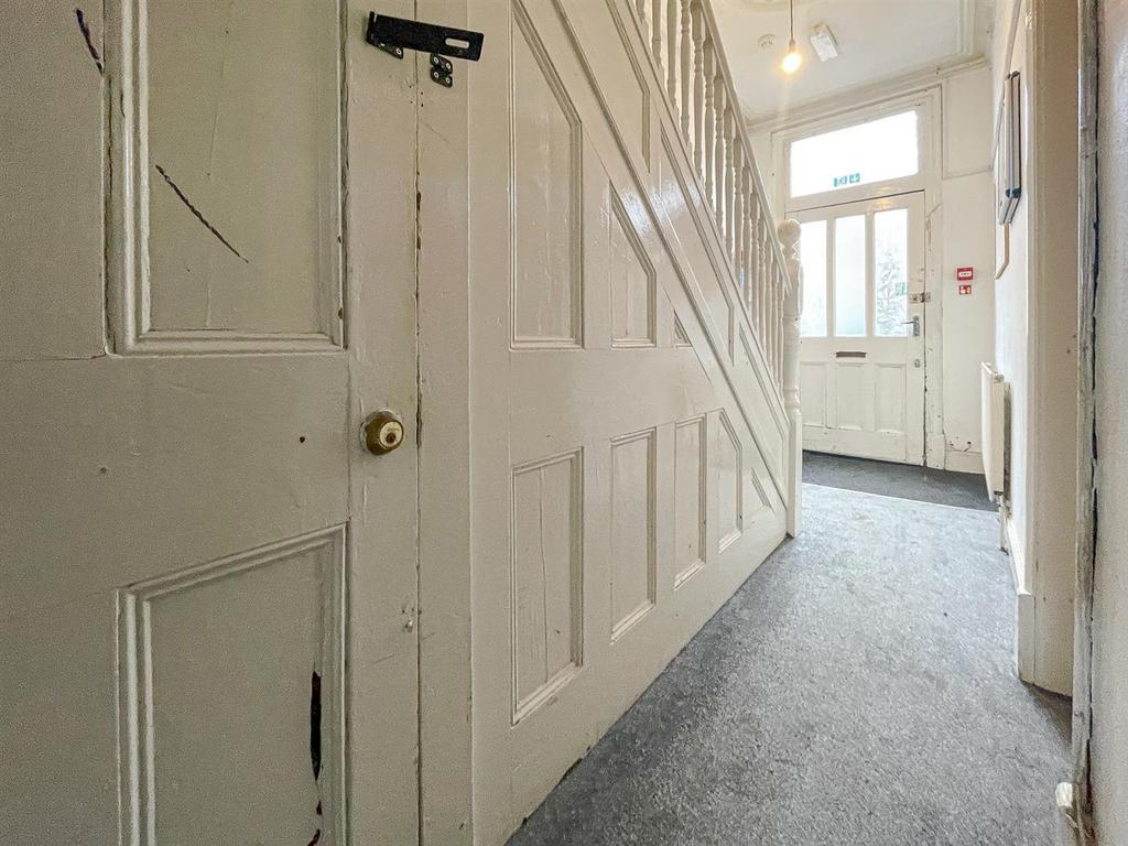 Image -10.jpg
