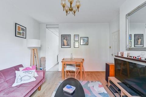 undefined, Kennington Lane, London, SE11