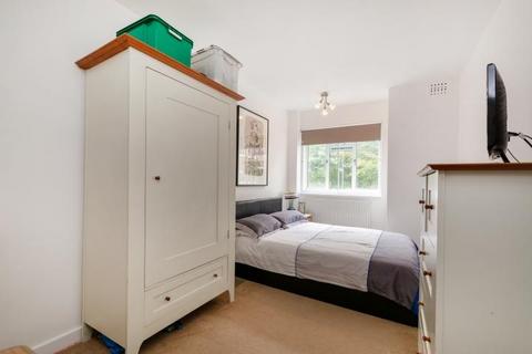 undefined, Rollo Court, Strasburg Road, London, SW11