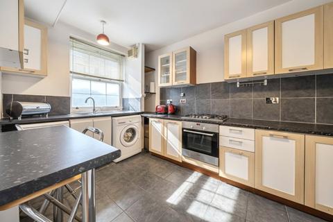 2 bedroom duplex for sale, Worsopp Drive, Clapham, London