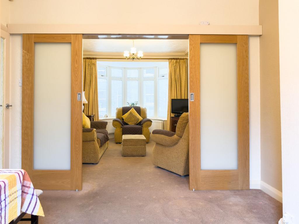 Dining room through to the lounge