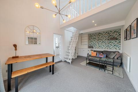 Ramsden Road, Balham, London, SW12