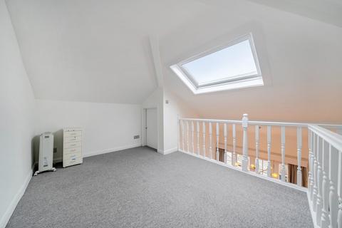 1 bedroom flat for sale, Ramsden Road, Balham, London, SW12
