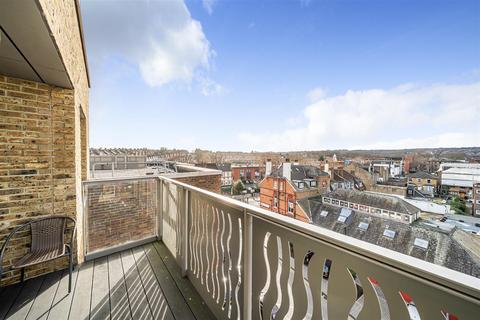 2 bedroom apartment for sale, High Street, Hornsey N8