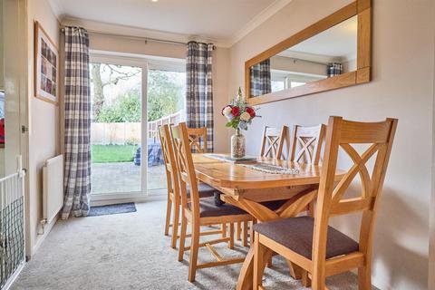 3 bedroom semi-detached house for sale, Kinross Way, Hinckley