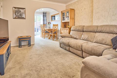 3 bedroom semi-detached house for sale, Kinross Way, Hinckley