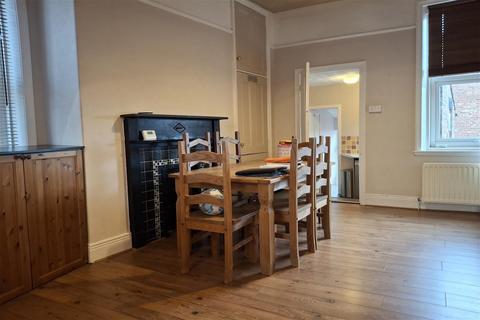 undefined, Addycombe Terrace, Heaton