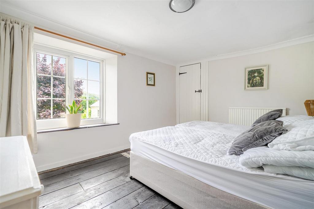 Bedroom 2.jpg