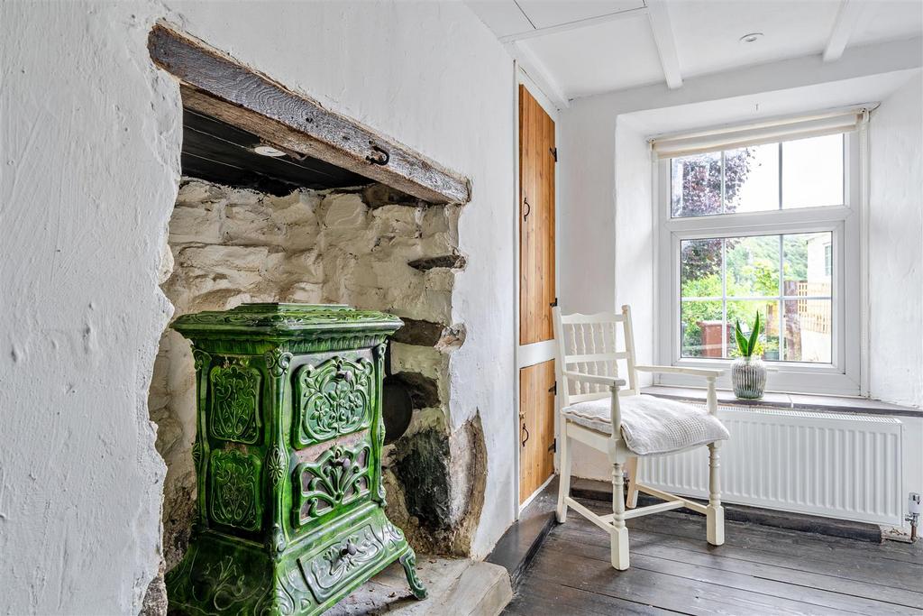 Fireplace.jpg