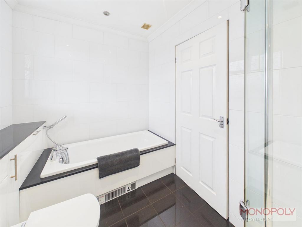 Family bathroom