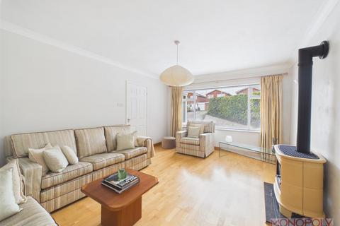 4 bedroom detached house for sale, Chanticleer Close, Wrexham
