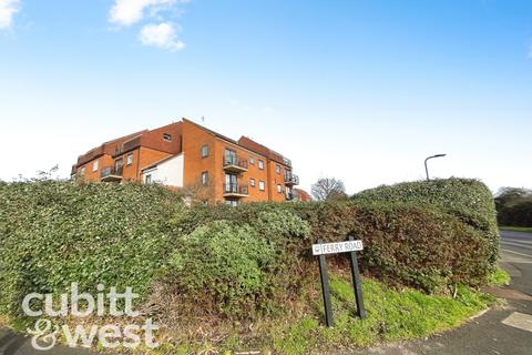 AVAILABLE WITH NO DEPOSIT Ferry Road Southsea PO4
