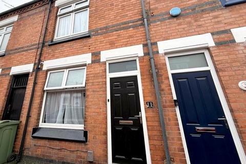 3 bedroom terraced house to rent, Alexandra Street