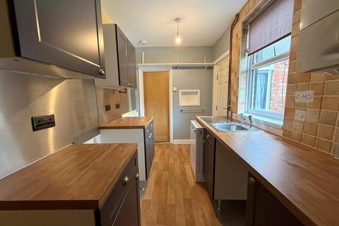 3 bedroom terraced house to rent, Alexandra Street